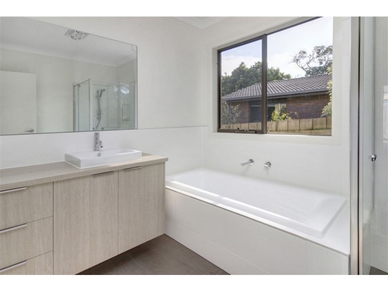 2/12 Anne Street, Rosebud VIC 3939