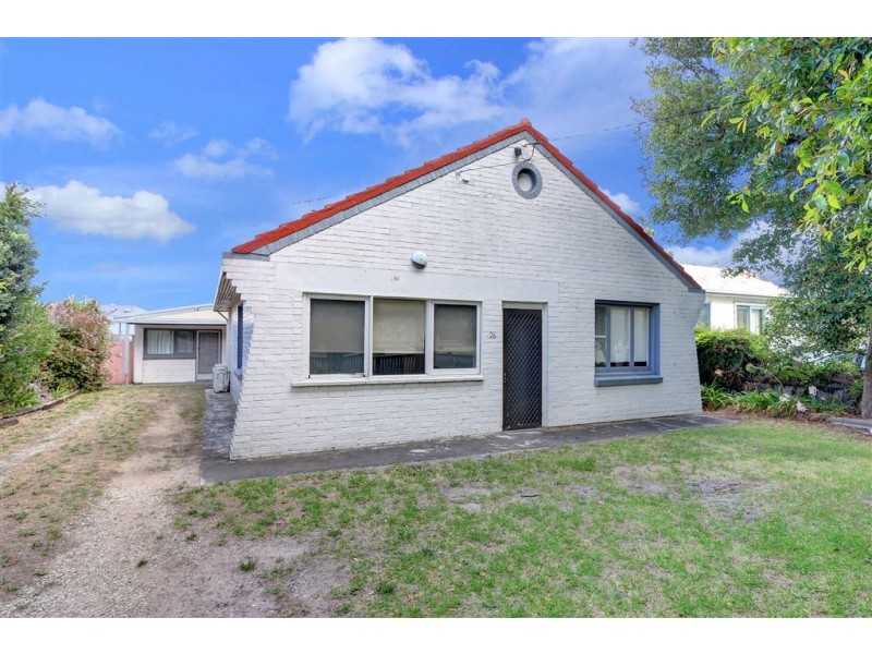 26 Thomas Street, Rosebud VIC 3939