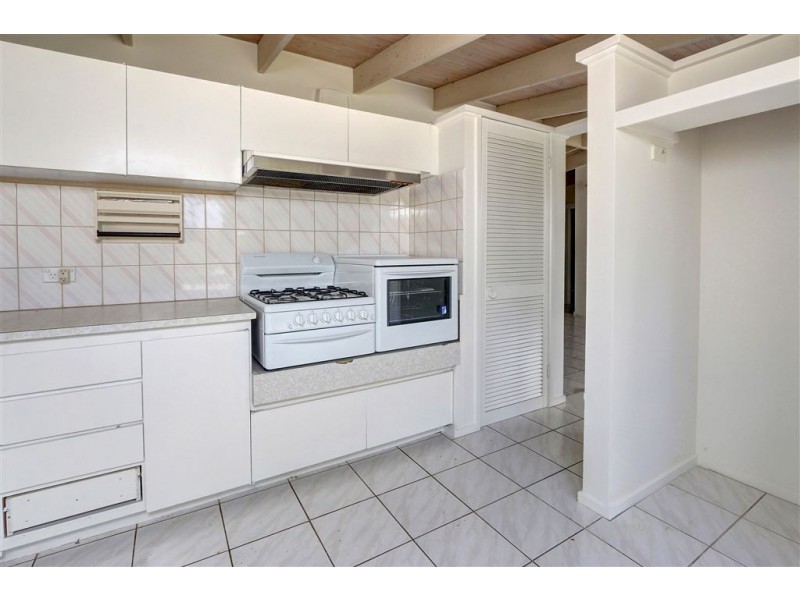 30 Avalon Drive, Rosebud VIC 3939