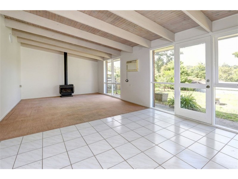 30 Avalon Drive, Rosebud VIC 3939