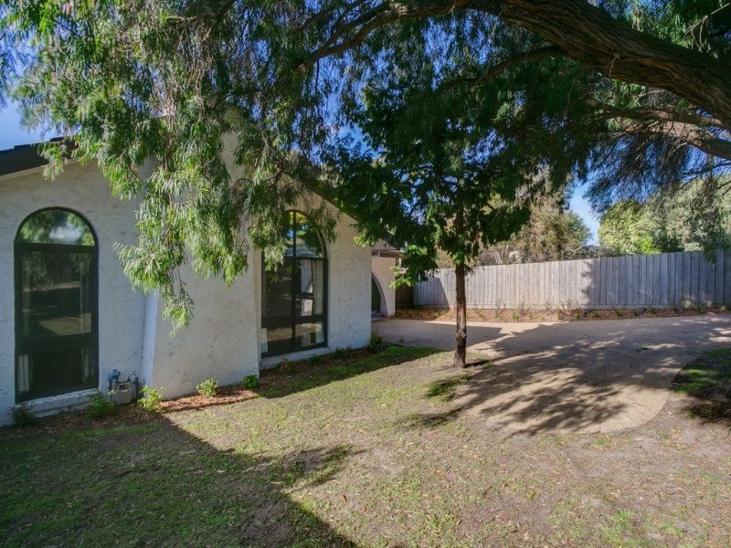 324 Eastbourne Road, Rosebud VIC 3939