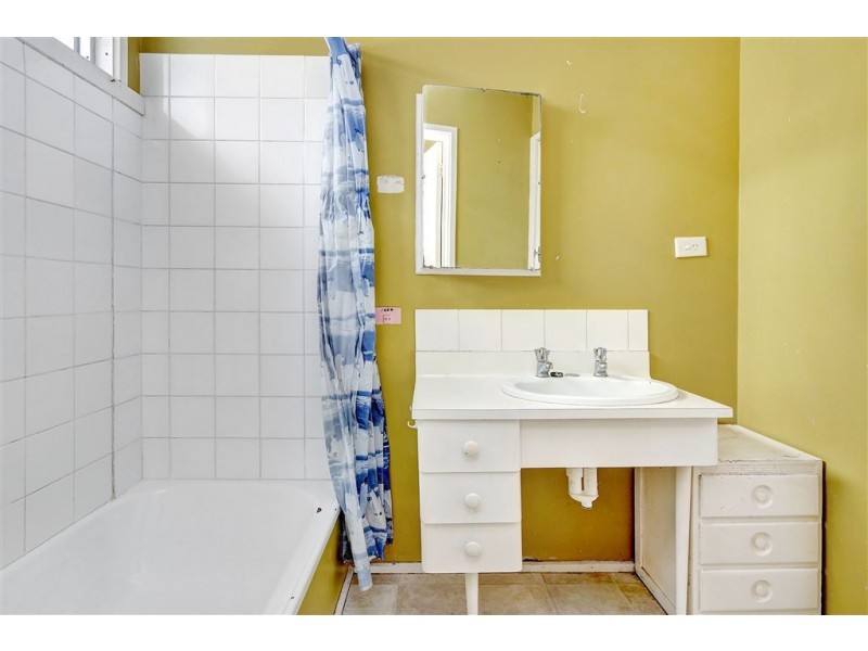 169 Eighth Avenue, Rosebud VIC 3939