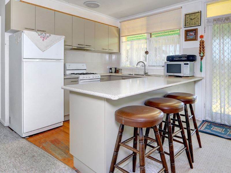 6 Field Street, Tootgarook VIC 3941