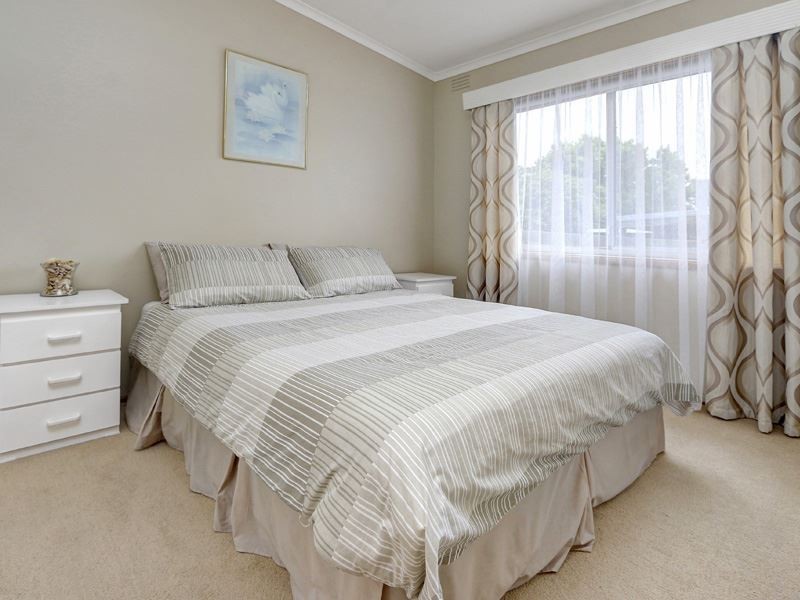 193 Eighth Avenue, Rosebud VIC 3939