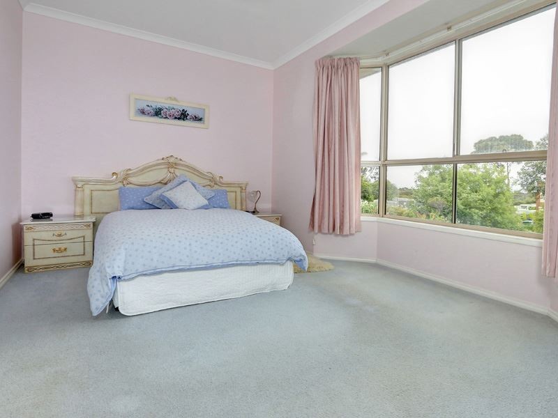 3 Cowley Avenue, Mccrae VIC 3938