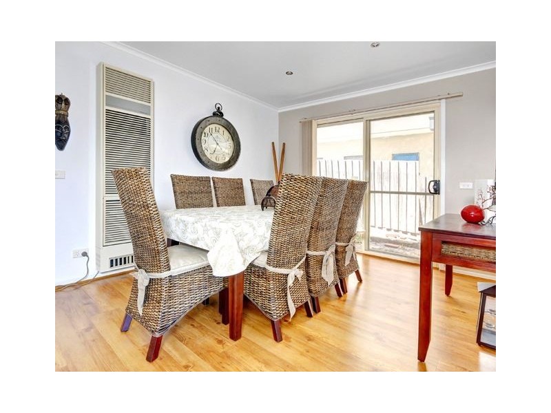 67 Eighth Ave, Rosebud VIC 3939