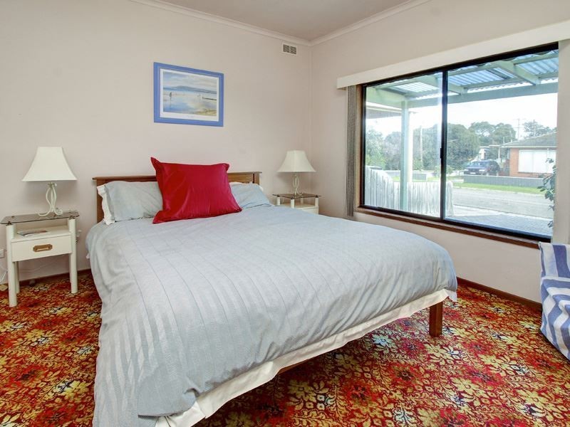 63 Second Avenue, Rosebud VIC 3939