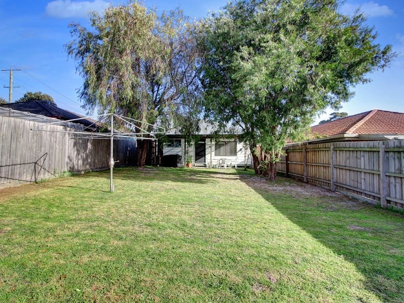 63 Second Avenue, Rosebud VIC 3939