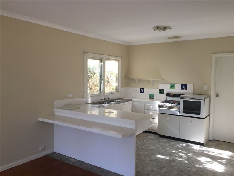 1/3 Woodvale Grove, Rosebud VIC 3939