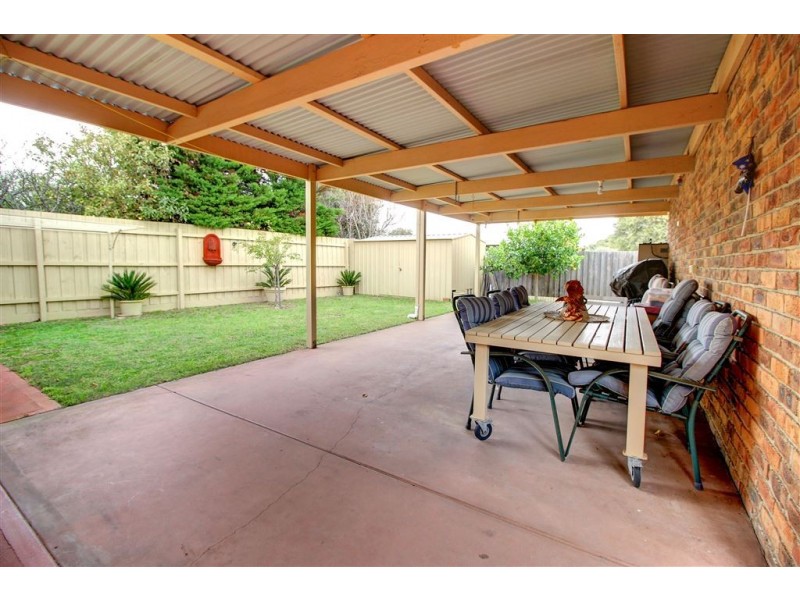 31 Elizabeth Avenue, Rosebud West VIC 3940