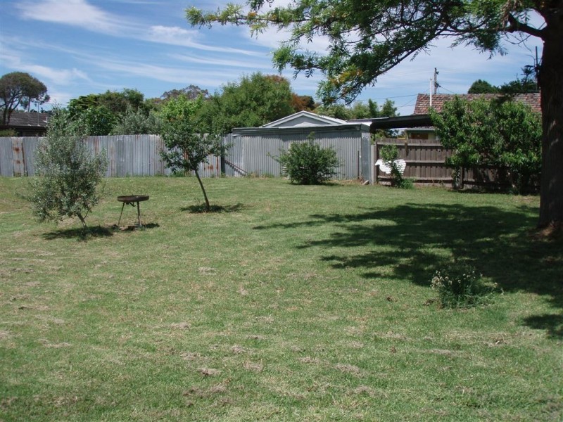 7 Florence Avenue, Rosebud West VIC 3940