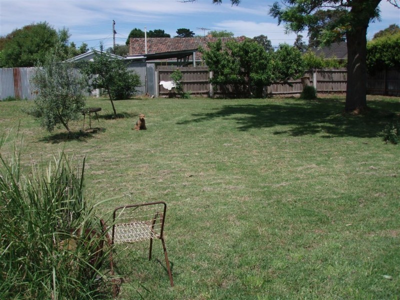 7 Florence Avenue, Rosebud West VIC 3940