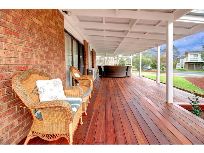 17 Sunhill Avenue, Mccrae VIC 3938