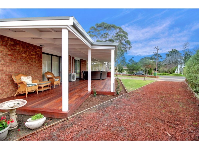 17 Sunhill Avenue, Mccrae VIC 3938