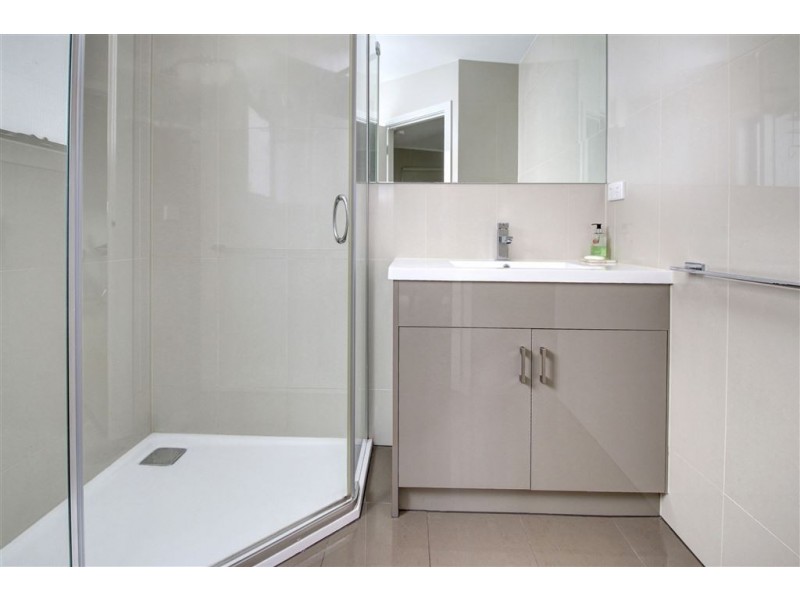 3 Leon Avenue, Rosebud VIC 3939