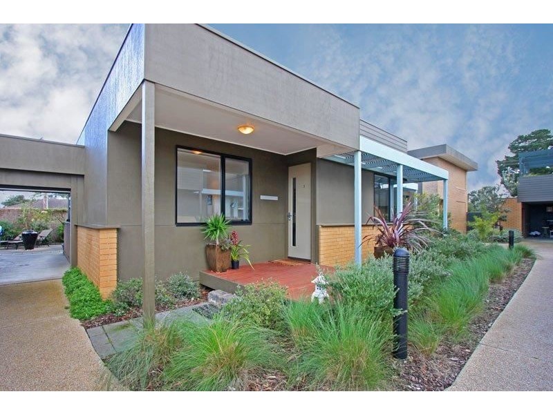 3/17 The Galley, Rosebud West VIC 3940