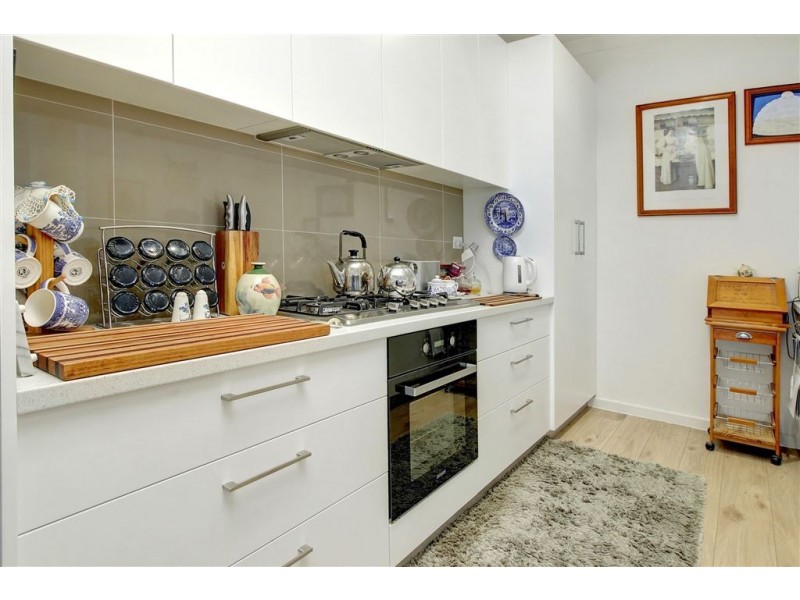 41 Capel Avenue, Rosebud West VIC 3940