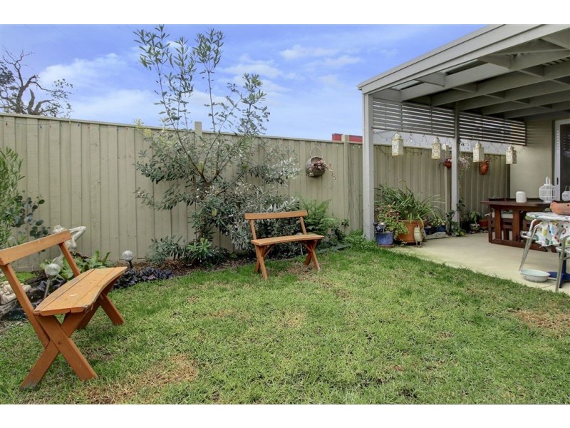 41 Capel Avenue, Rosebud West VIC 3940