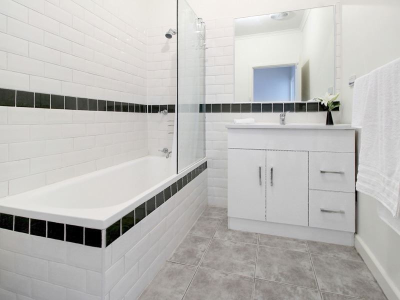 47 Jetty Road, Rosebud VIC 3939