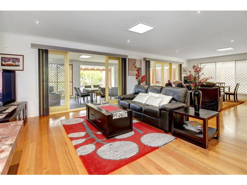 7 Cass Street, Rosebud VIC 3939
