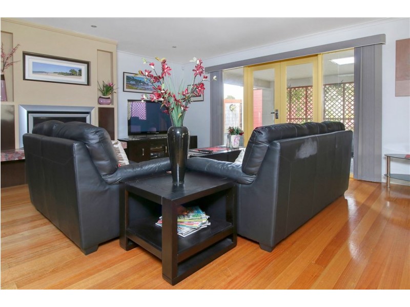7 Cass Street, Rosebud VIC 3939