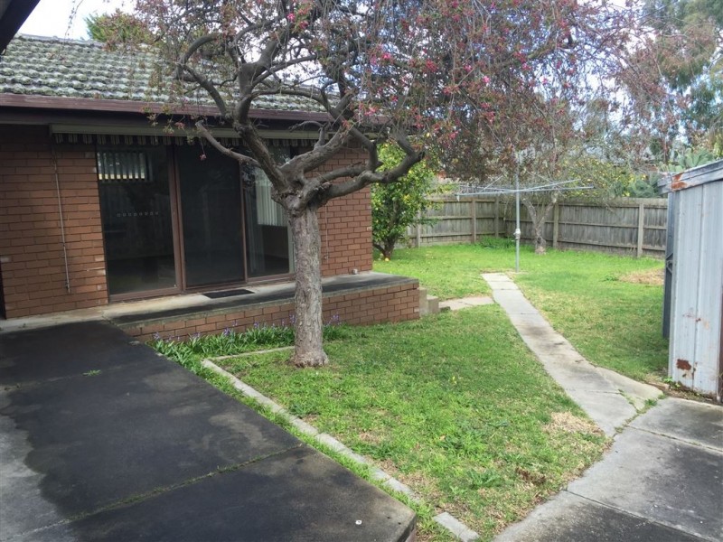 4 Branson Street, Rosebud VIC 3939