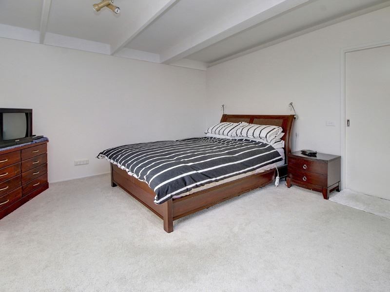 38 Murawa Drive, Rosebud VIC 3939