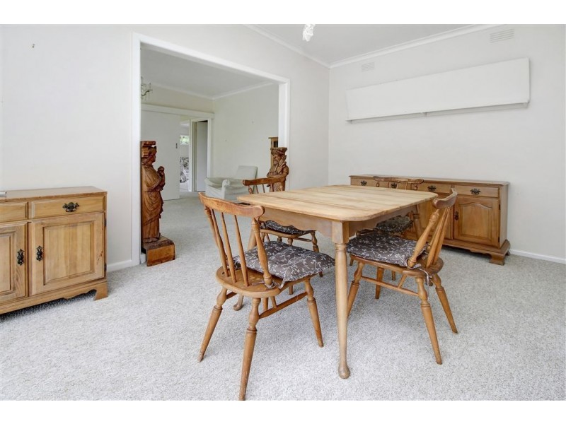 27 Warranilla Avenue, Rosebud VIC 3939