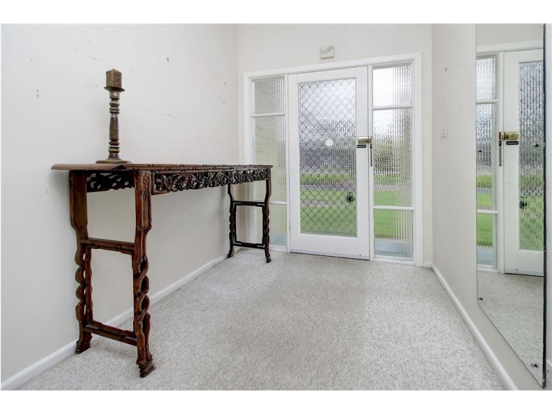 27 Warranilla Avenue, Rosebud VIC 3939