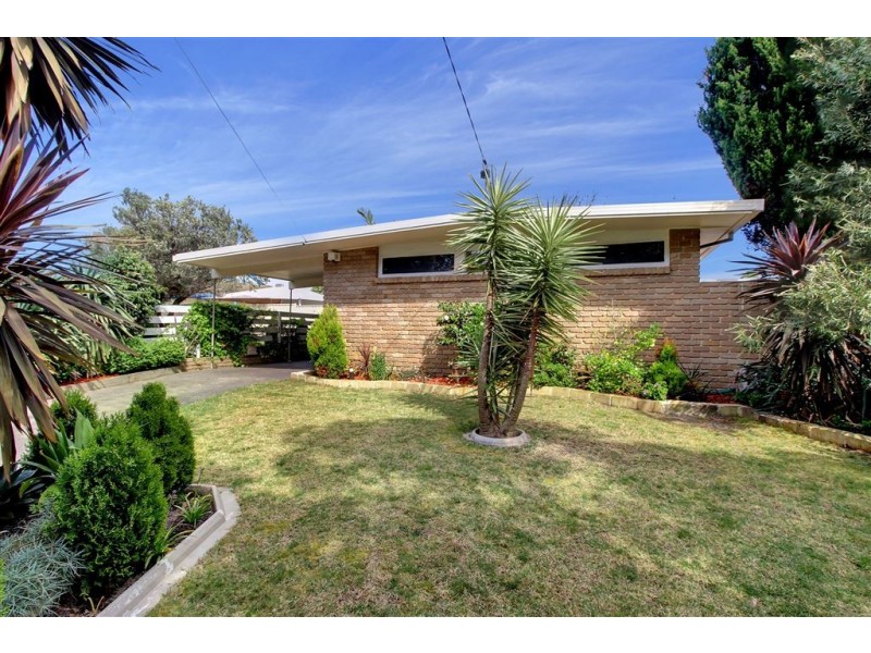 128 Foam Street, Rosebud VIC 3939