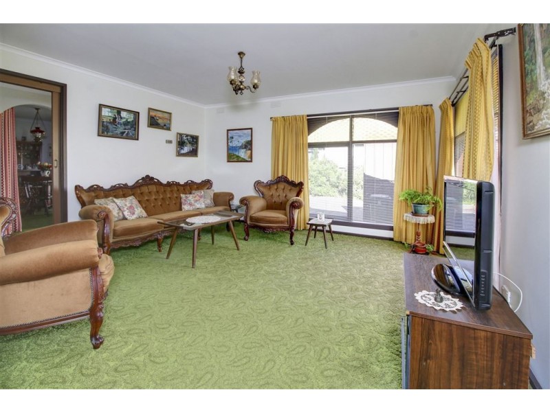 33 Denholm Street, Rosebud VIC 3939