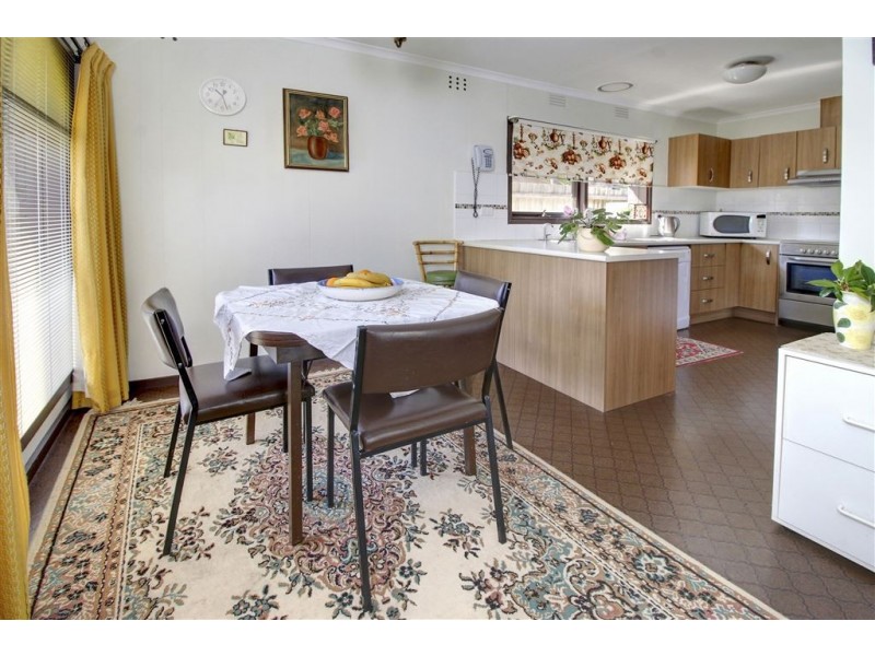 33 Denholm Street, Rosebud VIC 3939