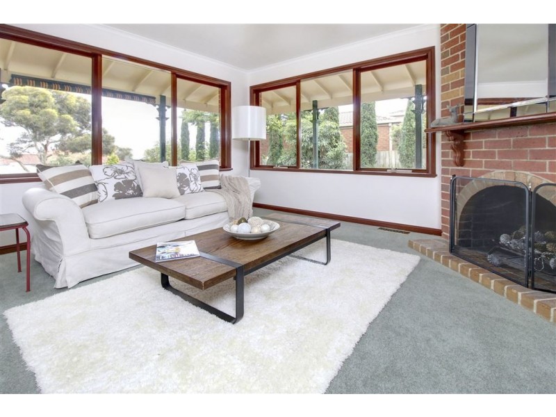 15 Coral Close, Rosebud VIC 3939