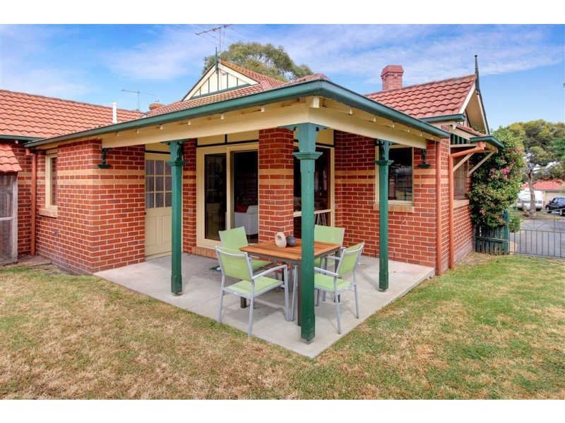 15 Coral Close, Rosebud VIC 3939