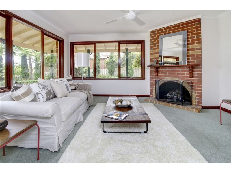 15 Coral Close, Rosebud VIC 3939