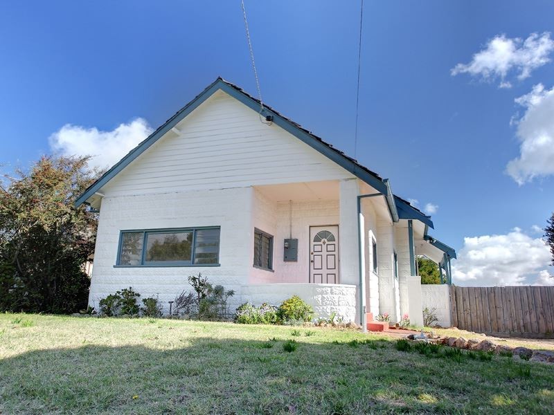 62 Third Avenue, Rosebud VIC 3939