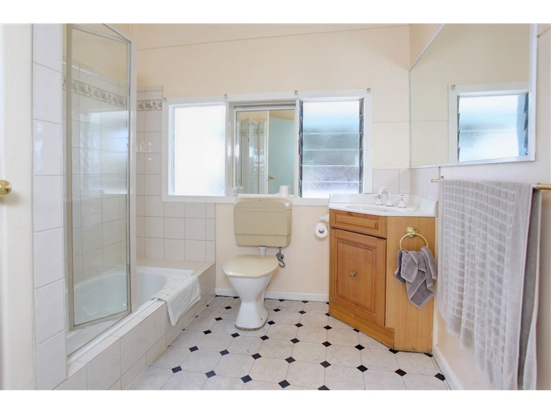 62 Third Avenue, Rosebud VIC 3939