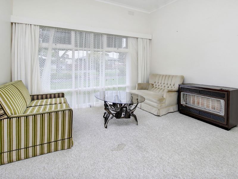 27 Warranilla Avenue, Rosebud VIC 3939