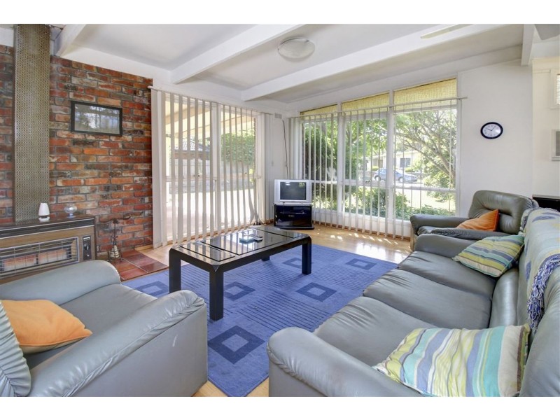 38 Woonton Crescent, Rosebud VIC 3939