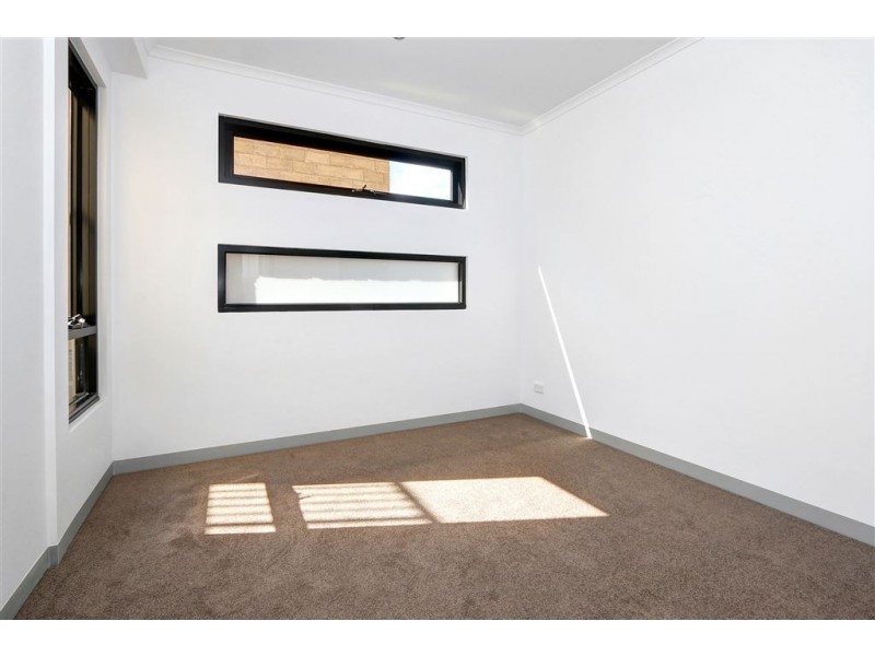 14/1 Chatfield Avenue, Rosebud West VIC 3940