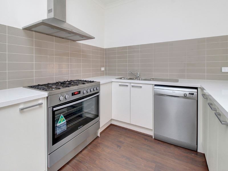 1/31 Cass Street, Rosebud VIC 3939