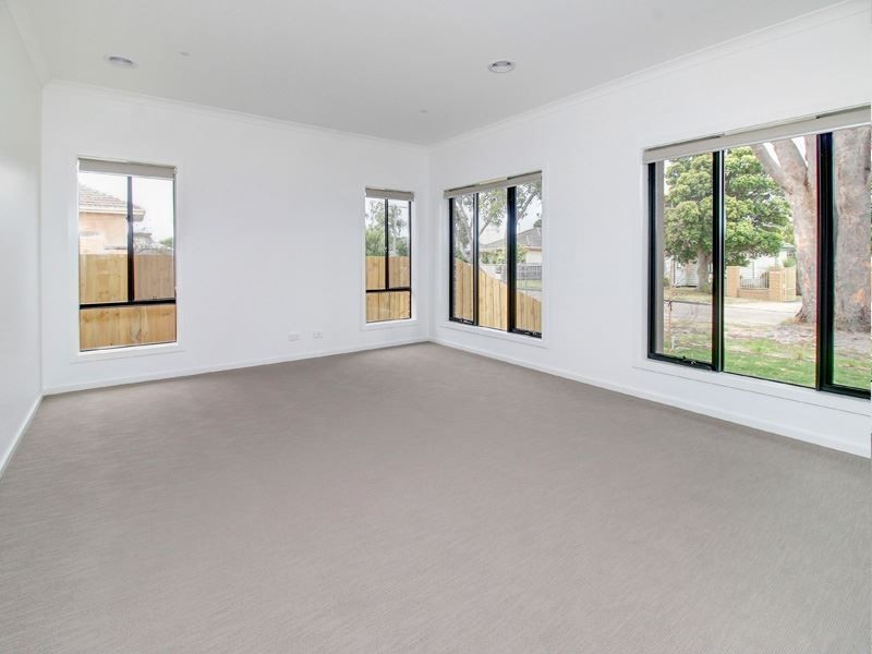 1/31 Cass Street, Rosebud VIC 3939