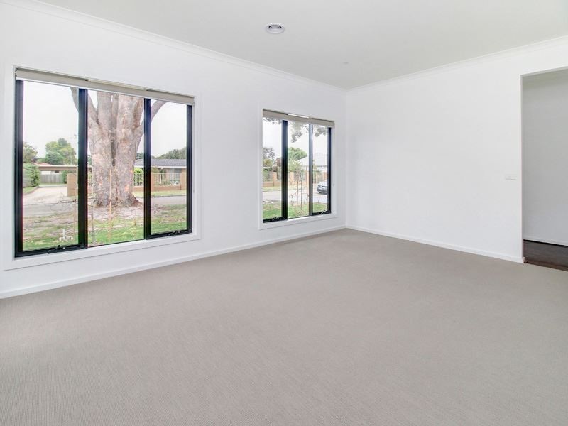 1/31 Cass Street, Rosebud VIC 3939