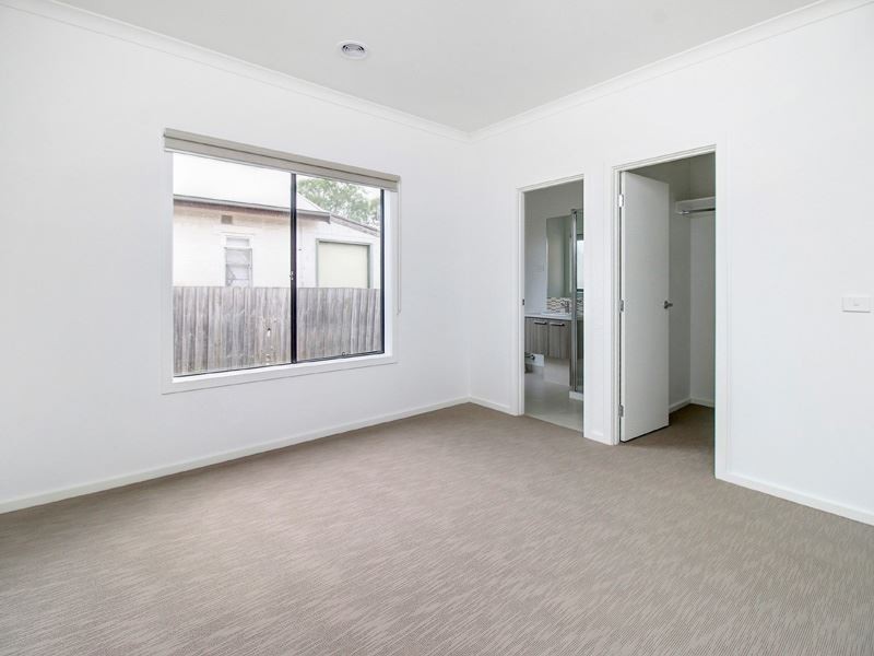 1/31 Cass Street, Rosebud VIC 3939