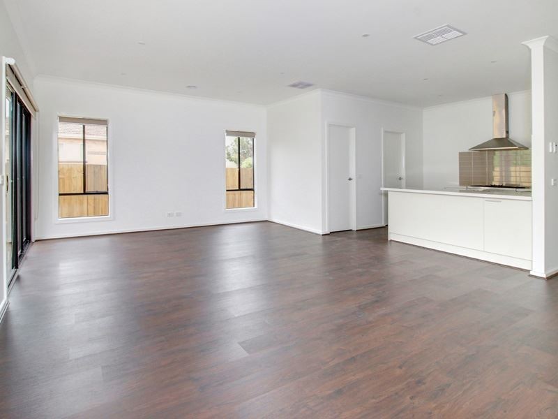 1/31 Cass Street, Rosebud VIC 3939