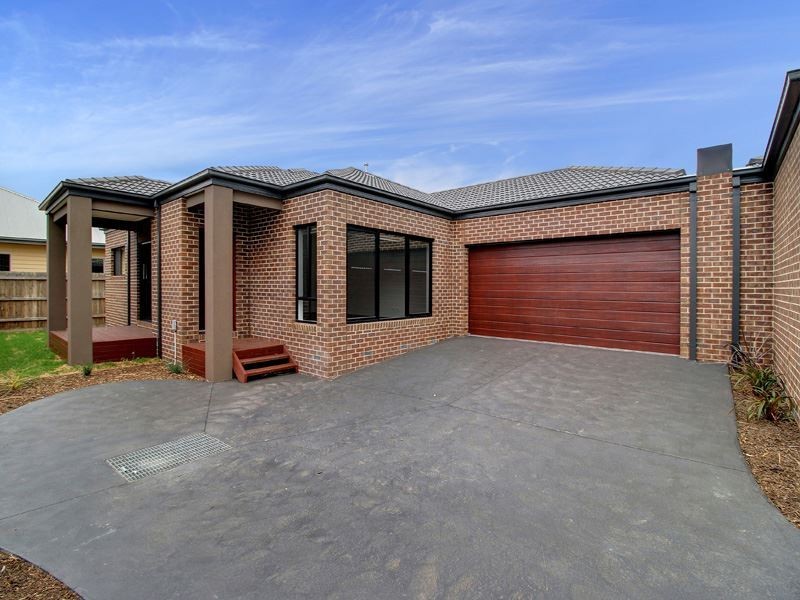 2/31 Cass Street, Rosebud VIC 3939