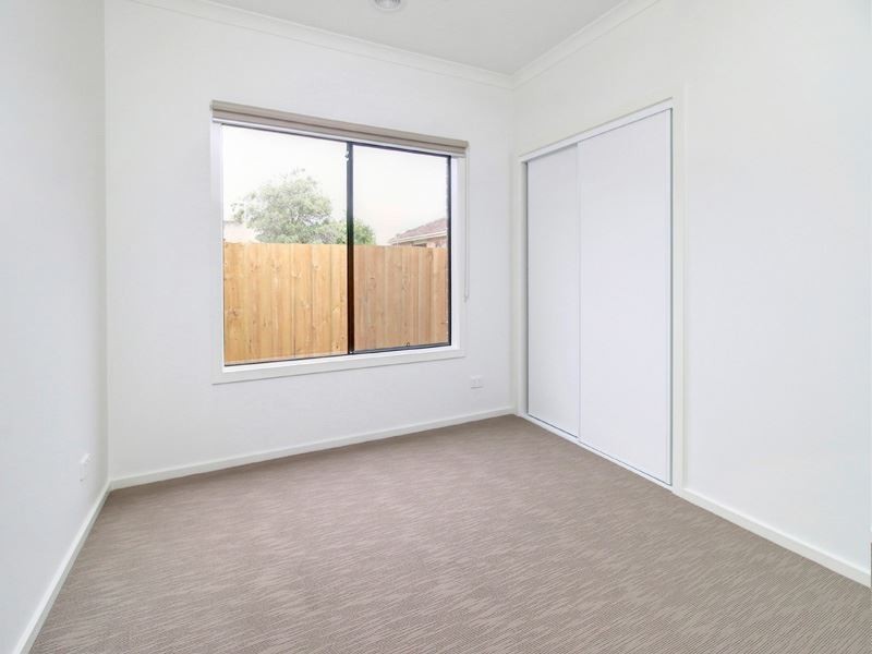 2/31 Cass Street, Rosebud VIC 3939