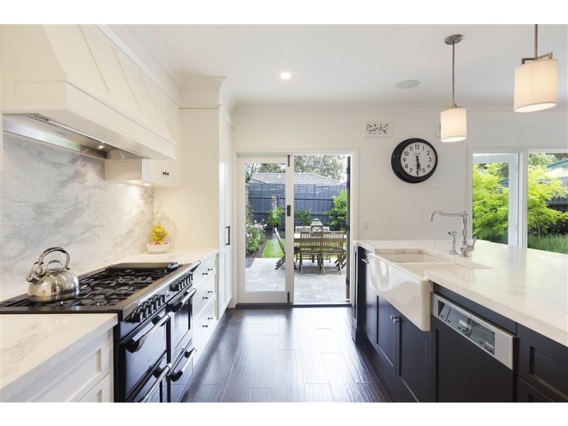 20 Gleneagles Avenue, Mornington VIC 3931