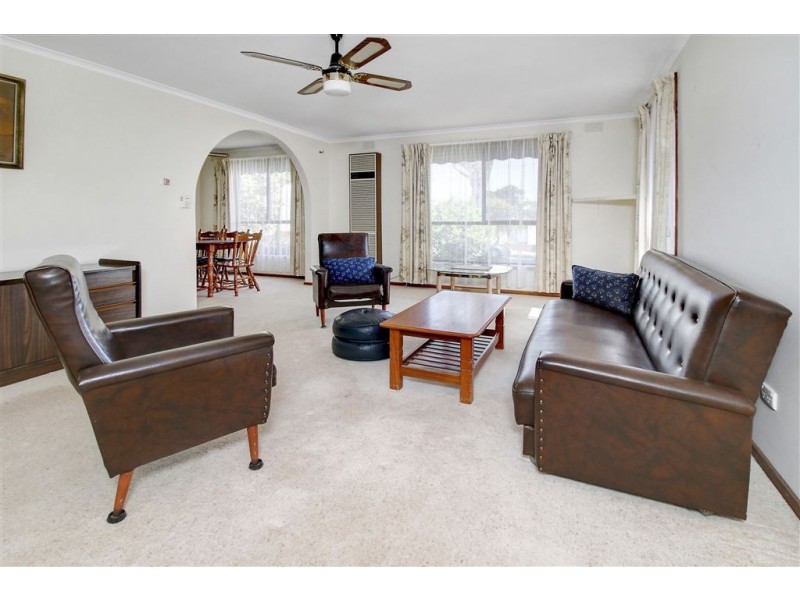 11 Iris Street, Dromana VIC 3936