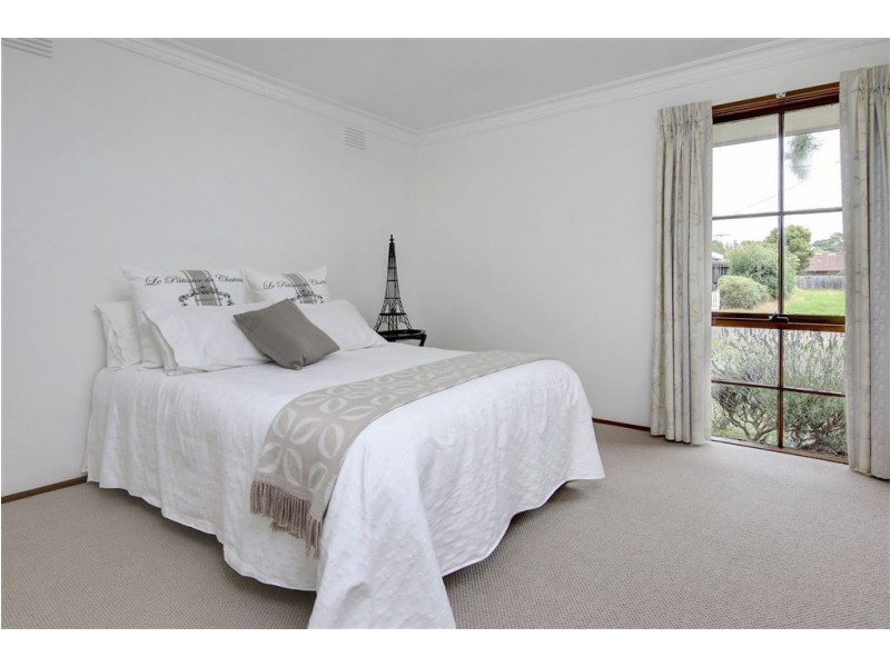 11 Balaka Street, Rosebud West VIC 3940